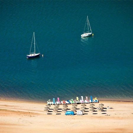 Camping Valdearenas Иснахар Экстерьер фото