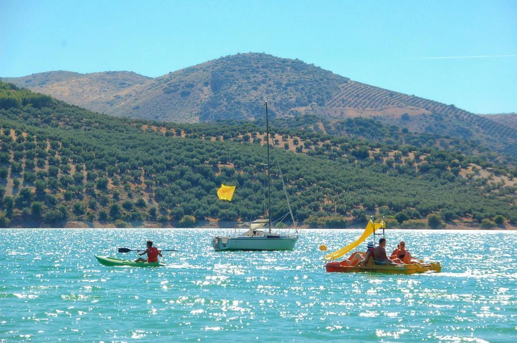 Camping Valdearenas Иснахар Экстерьер фото