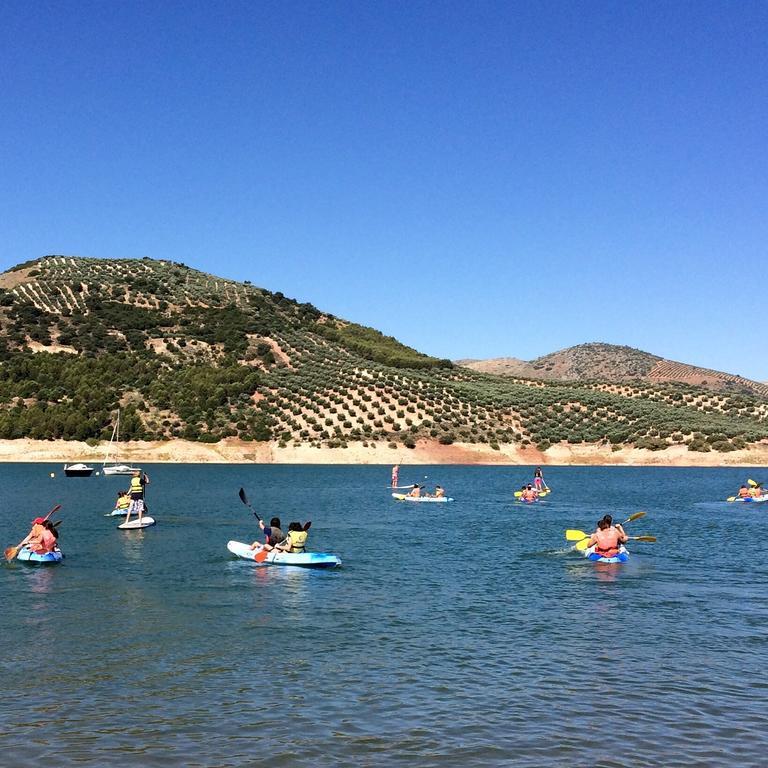 Camping Valdearenas Иснахар Экстерьер фото